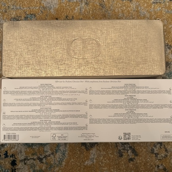 Dior Prestige Discovery Set - Picture 5 of 7